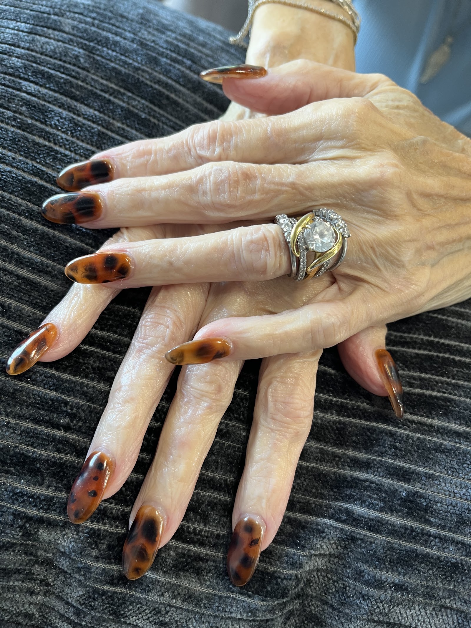 Artzy Nails nail photo 2